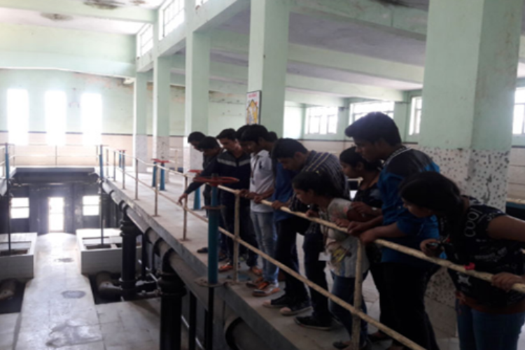 Industrial Visit at Narend Agro Implements